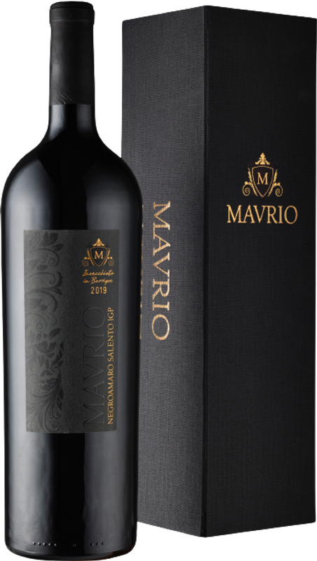 Bottle of Negroamaro di Salento IGT from Mavrio