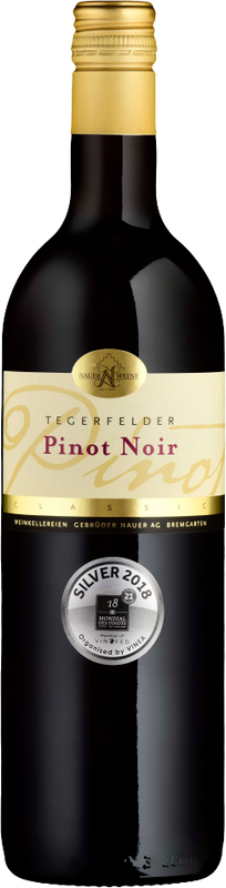 Bottiglia di Tegerfelder Pinot Noir AOC Classic di Nauer