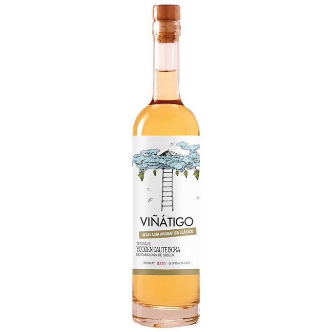 Image of Bodegas Viñatigo Malvasia Aromatica Dulce Classico Ycoden Daute Isora D.O. - 50cl, Spanien bei Flaschenpost.ch