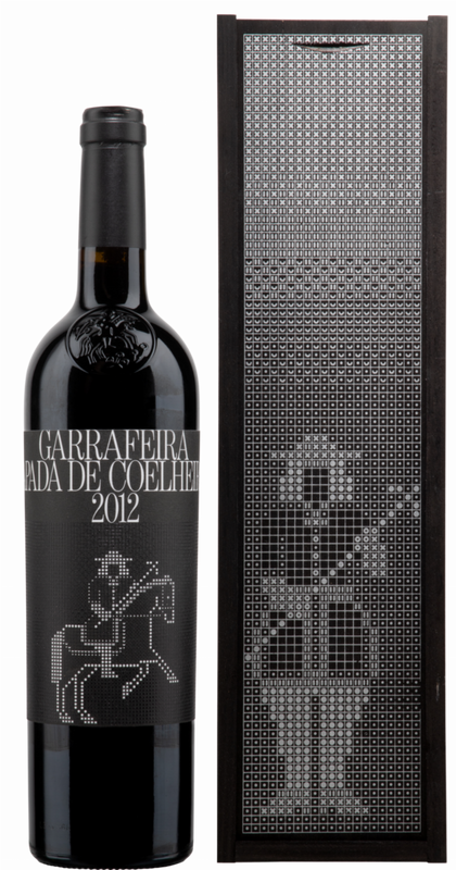 Bouteille de Garrafeira Tapada de Coelheiros de Herdade de Coelheiros