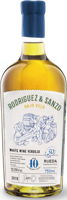 Bottiglia di Bajo Velo aged 10 months in Sherr cask Rueda DO di Rodríguez Sanzo