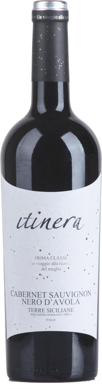 Bouteille de Itinera Prima Classe Nero d'Avola Cabernet de Mondo del Vino