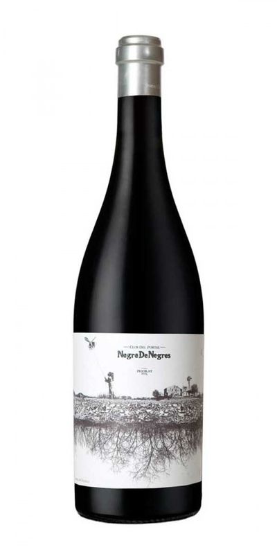 Bottiglia di Negre de Negres tinto di Portal del Priorat