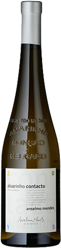 Bottle of Contacto from Anselmo Mendes