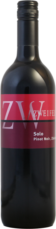 Bottiglia di Solo Pinot Noir di Zweifel Weine