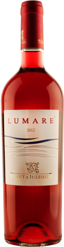 Bottle of Lumare IGT from Tenuta Iuzzolini