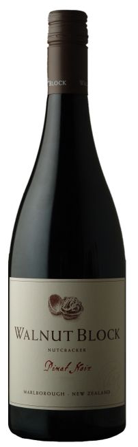 Image of Walnut Block Pinot Noir Nutcracker - 75cl - Salta, Argentinien bei Flaschenpost.ch