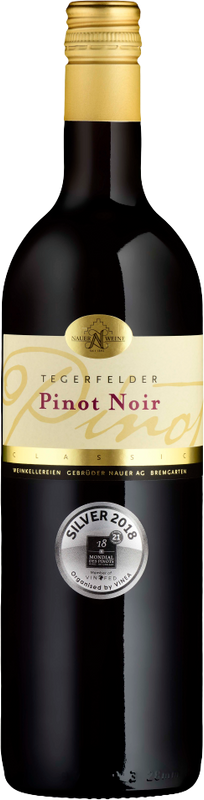 Bottiglia di Tegerfelder Pinot Noir AOC Classic Nauer di Nauer